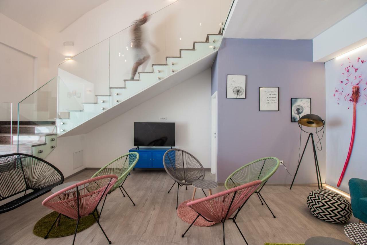 Dandelion Hostel Zadar Buitenkant foto