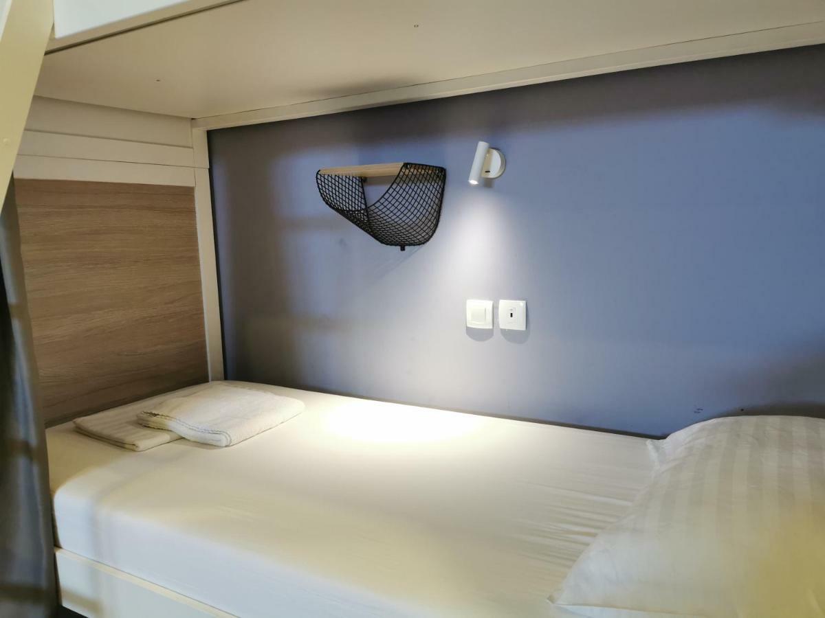 Dandelion Hostel Zadar Buitenkant foto